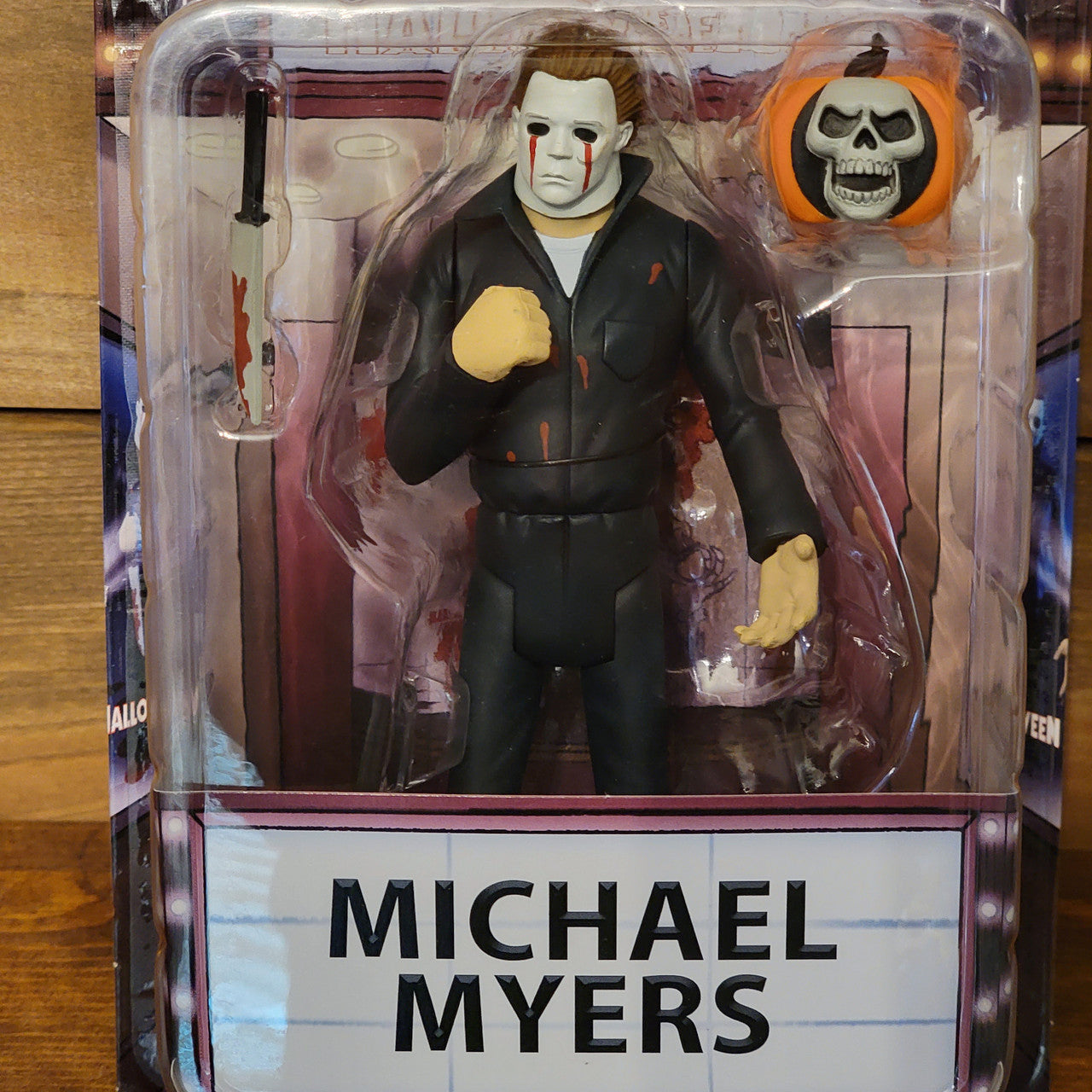 Michael Myers Halloween Bloody Chase Toony Terrors NECA 5 in Action Figure