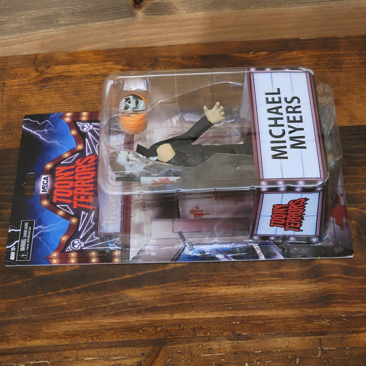 Michael Myers Halloween Bloody Chase Toony Terrors NECA 5 in Action Figure